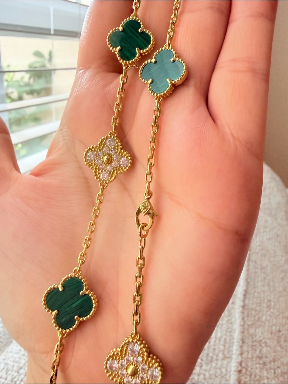 Green Gold-Tone Clover Necklace Luxury Jewelry - Picture 3 of 6